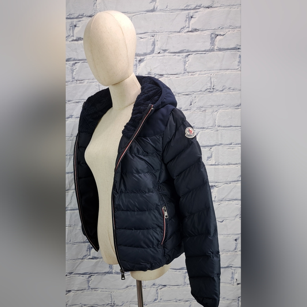 Moncler Girls Winter Jacket Coat Puffer Goose Down Hooded Navy Youth size 11-12Y